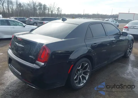 2018 Chrysler 300 300S z USA, uszkodzony, nr VIN 2C3CCABG7JH291828